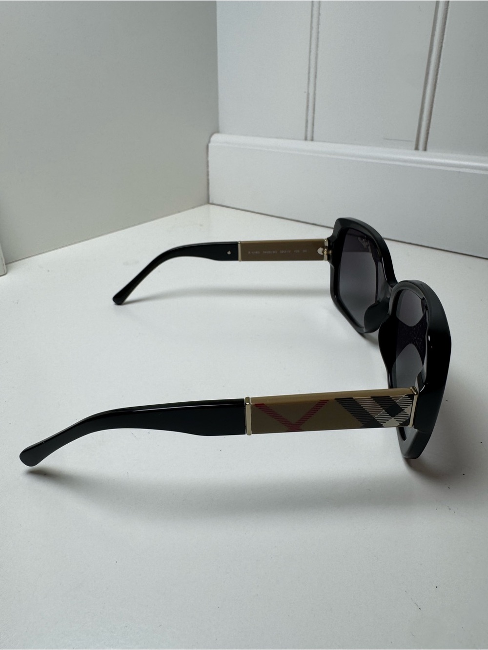 Burberry Butterfly Black Frames Sunglasses Gray Lens BE4160 - Picture 3 of 6